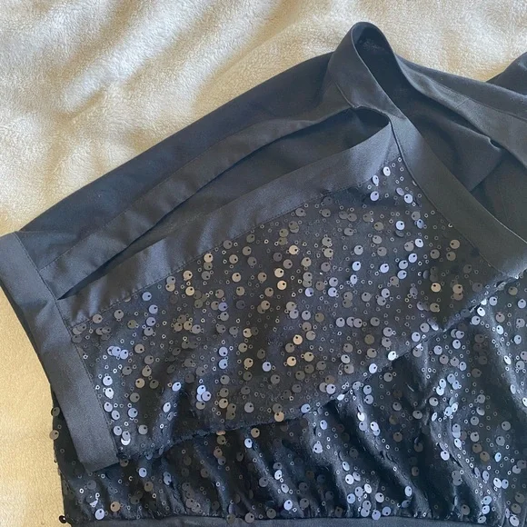 NewYork & Company black sequin, opened shoulders! - Picture 3 of 9